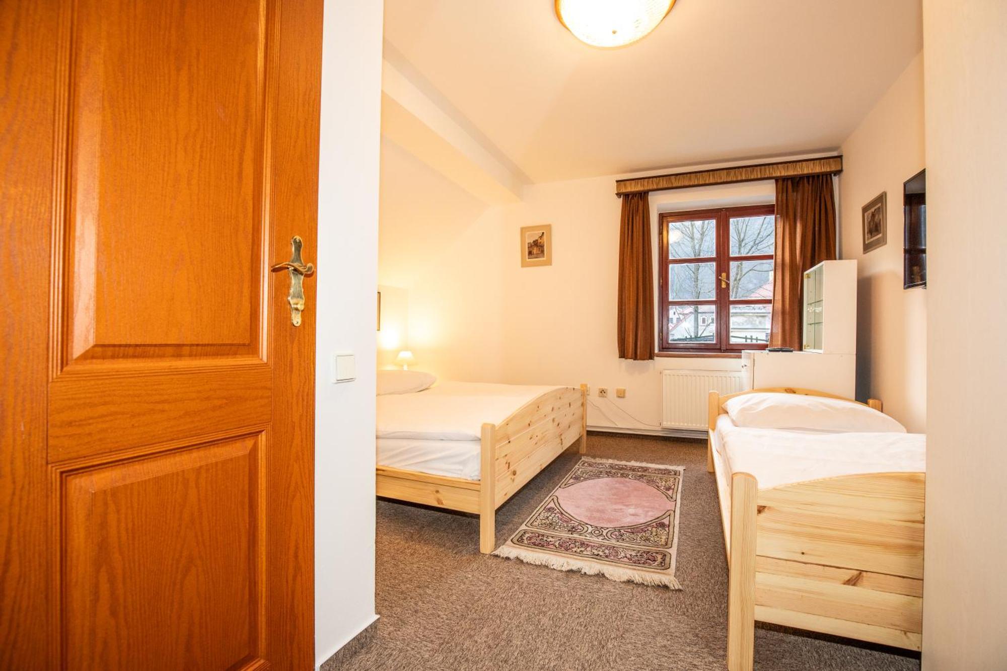 Resort U Jelena Křivoklát Zimmer foto