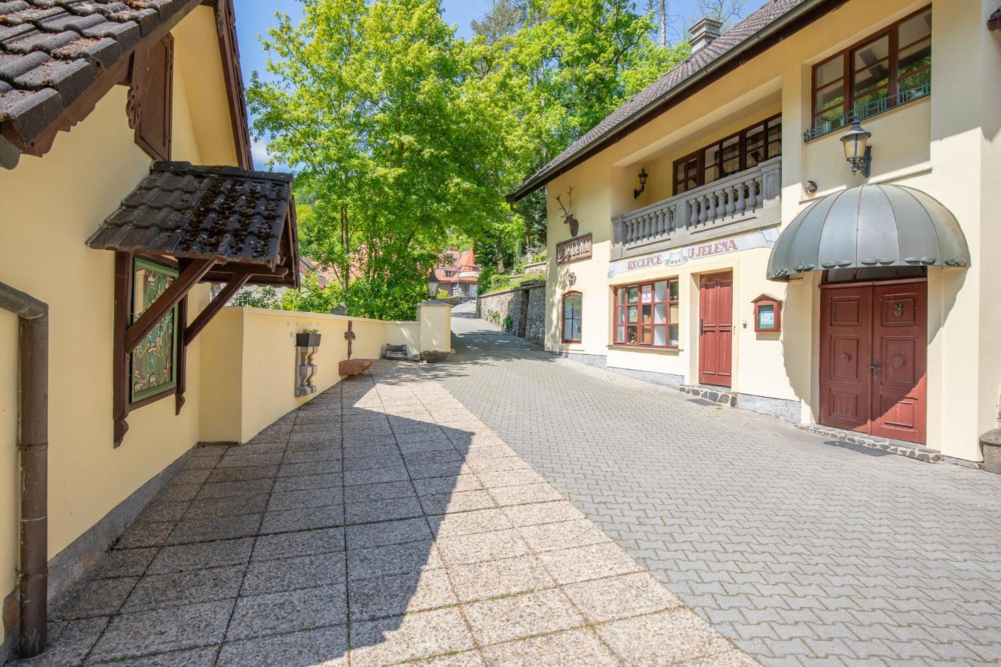 Resort U Jelena Křivoklát Exterior foto